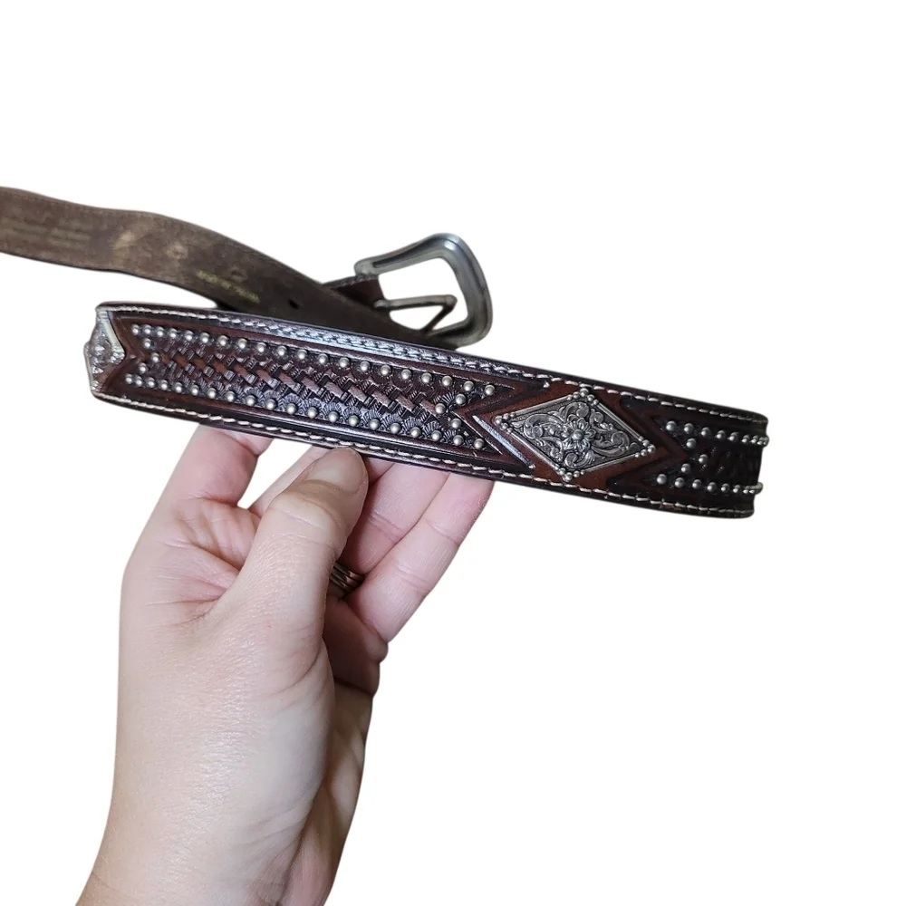 Ariat Brown Belt With Silver Tone Hardware And Embellishments